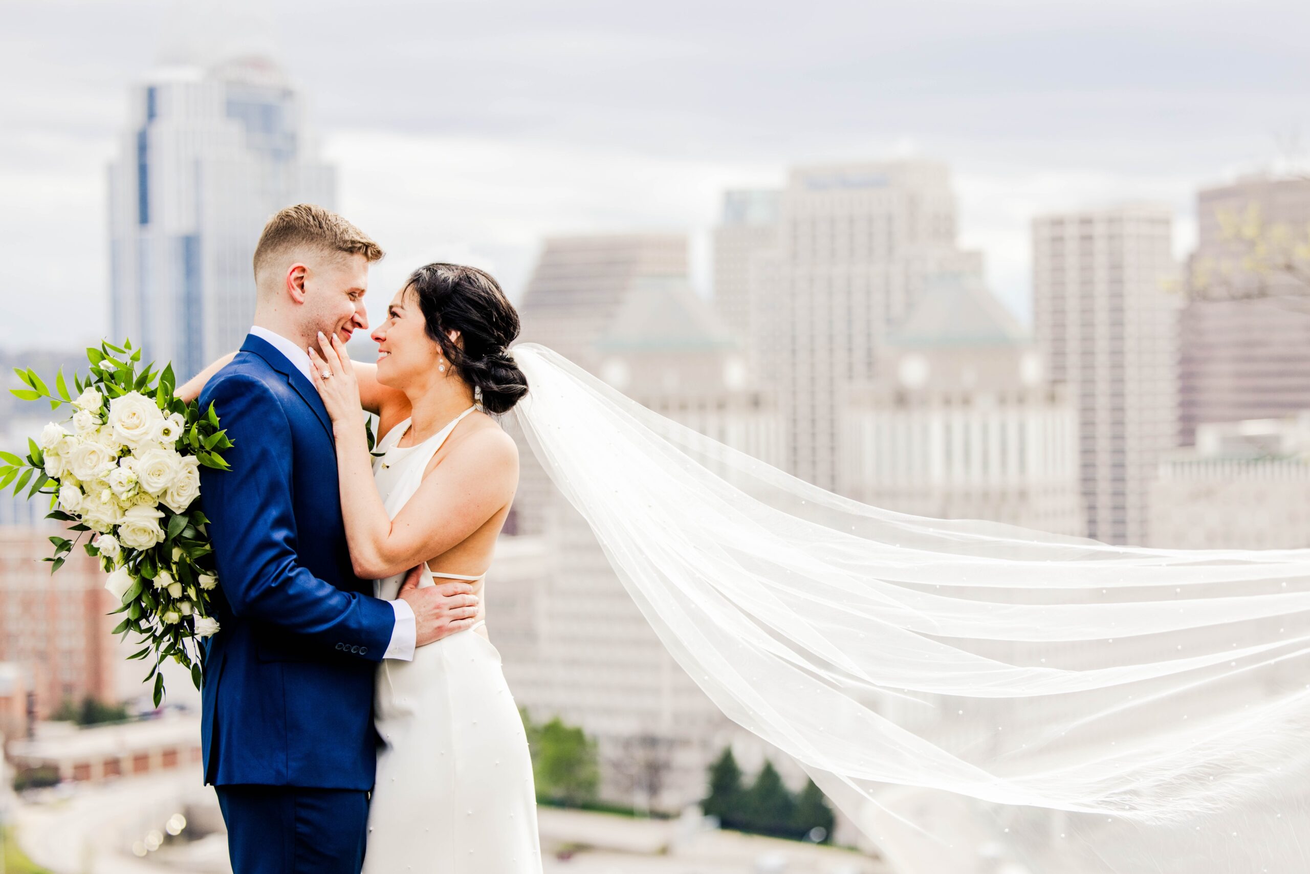 Bride and Groom with Cincinnati skyline in the background
