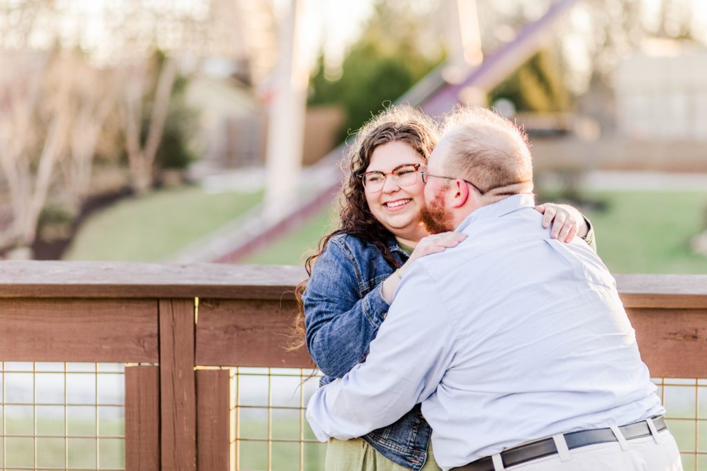 Hannah and Andrew at Kings Island Amusement Park Mason, OH Photographer engagement session